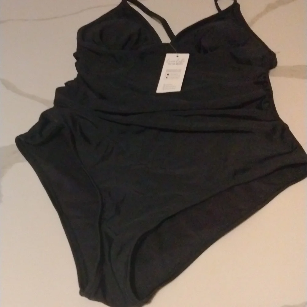 Sexy black one‎ piece v neck adjustable straps shirring hides tummy SZ M black